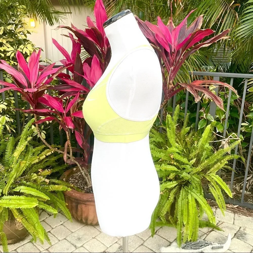 🍍3/$15🍍 Nike Padded Sports Bra